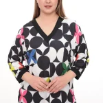 Dámska tunika s geometrickým vzorom a V-výstrihom