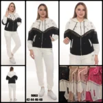 Dámska voľnočasová súprava s kapucňou a zlatými detailmi